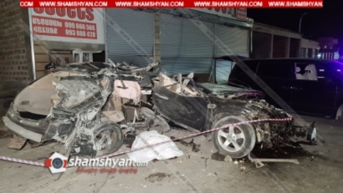 Արմավիրի մարզում. բախվել են Nissan Murano-ն ու Opel Zafira-ն, կա 1 զոհ, 2 վիրավոր, Nissan-ը վերածվել է մետաղե ջարդոնի