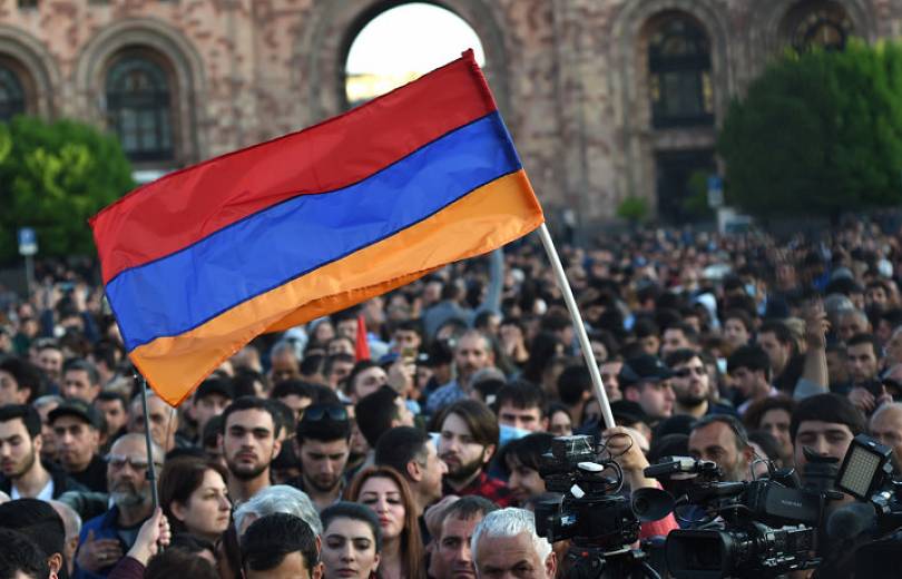 «Իրատես». «Մազալու» են այս ընդդիմադիրները. դեռ չսկսած արդեն իրար «ուտում» են