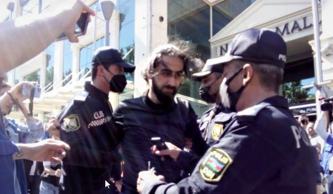 «Չենք ուզում մաֆիոզ պետություն». բողոքի ակցիա՝ Ադրբեջանում