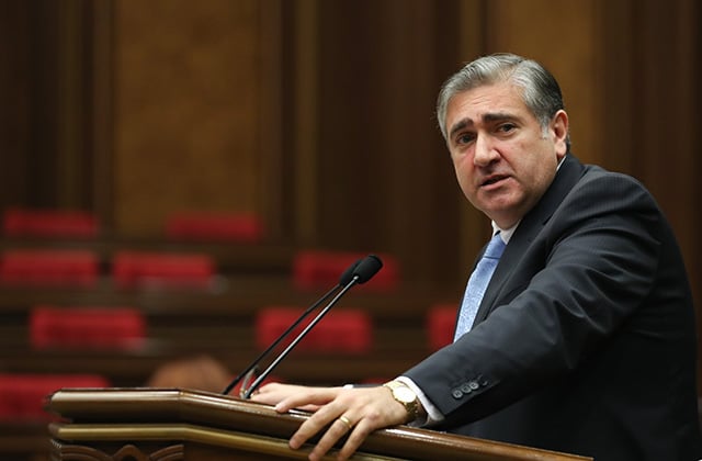 Ես որեւէ բան չեմ բացառում, այո, Թուրքիան չպետք է մեզ ասի, բայց ասում է, սրանք էլ լսում են․ Խաչատրյանը՝ «Նեմեսիսի» արձանը հանելու հնարավորության մասին