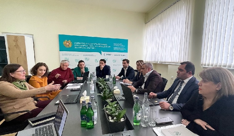 ԱԱՏՄ ղեկավարը միջազգային գործընկերների հետ քննարկել է էլեկտրոնային աշխատանքային պայմանագրերի ներդրման հարցը