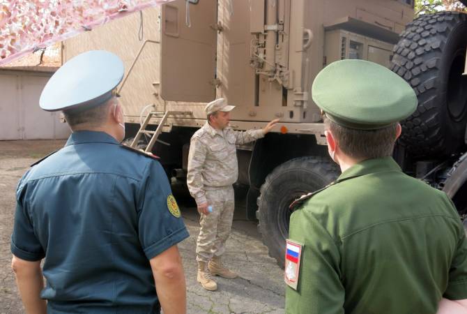 ՀՀ-ում հավատարմագրված երկրների ռազմական կցորդներն այցելել են COVID-19 վարակի հետազոտման շարժական լաբորատորիա