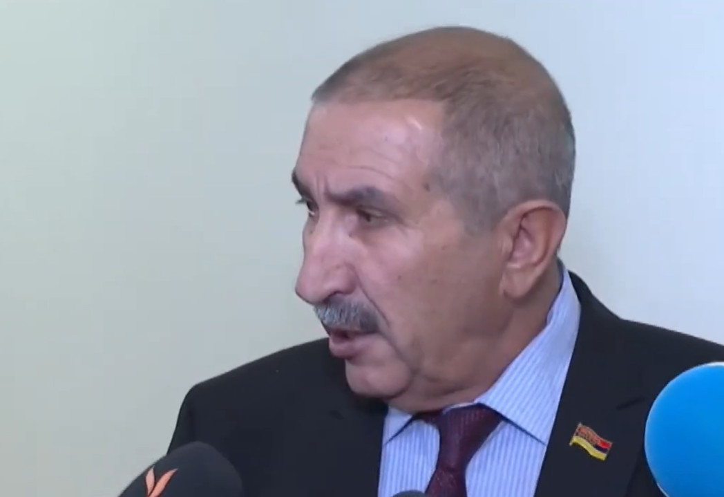 Տեսանք, թե ինչ գեղեցիկ ձեւով Արցախը հանձնեցին. Գագիկ Մելքոնյանը՝ Արցախի նոր իշխանությունների մասին