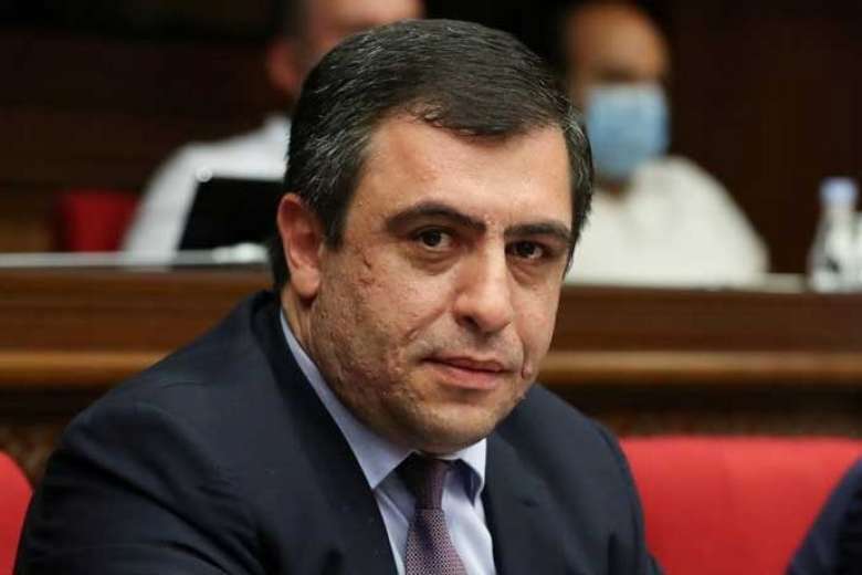 Մեր թիմի ցանկացած որոշում ես ի գիտություն եմ ընդունում եւ անվերապահորեն կատարում եմ․ Քաղաքապետի ՔՊ թեկնածու