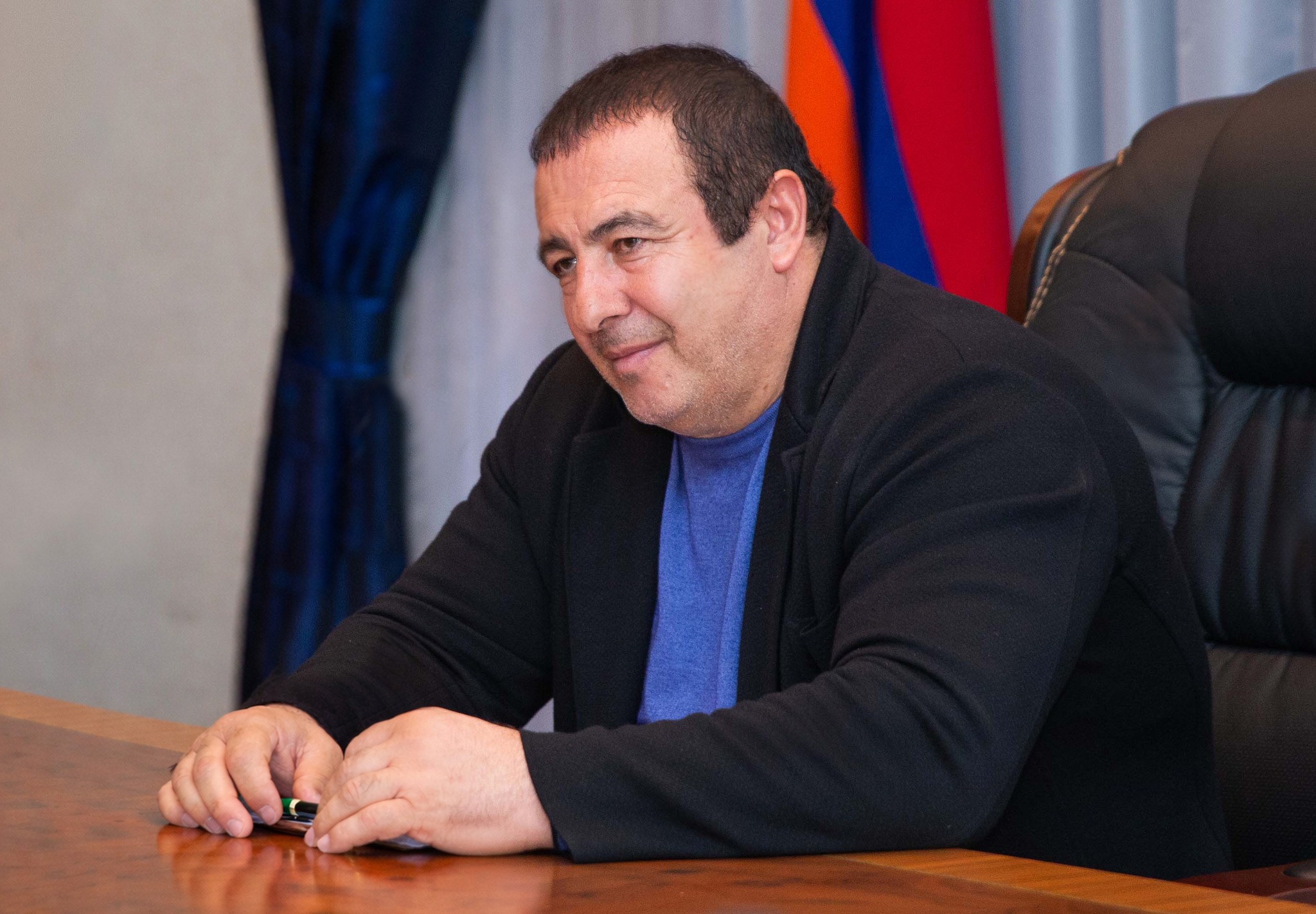 Գագիկ Ծառուկյանի թիմակիցները նամակ են հանձնում ՀՀ-ում Իրանի դեսպանին