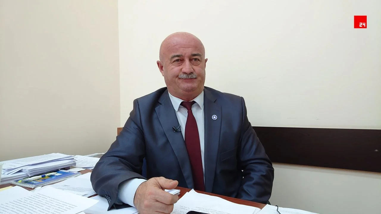 Սերժ Սարգսյանի ժամանակ լավ բաներ չե՞ն եղել. եթե պետք է, կարող եմ թվարկել ժամերով. Հովիկ Աղազարյան. «Ժողովուրդ»
