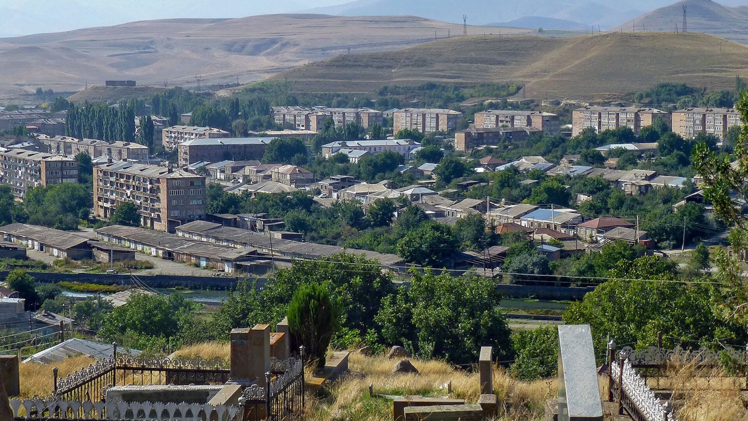 Սիսիանում մի խումբ երիտասարդ տղաներ վիճել են ու ինքնաձիգից կրակոցներ արձակել. կան վիրավորներ