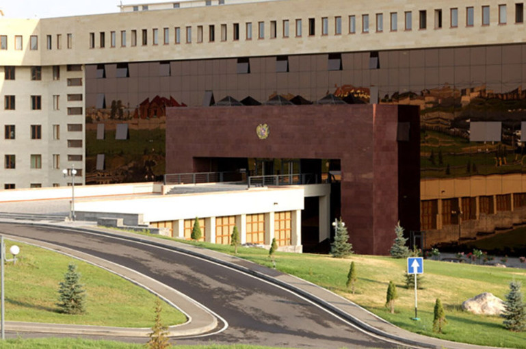ԶՈՒ ստորաբաժանումները կրակ չեն բացել ադրբեջանական դիրքերի ուղղությամբ. ՀՀ ՊՆ