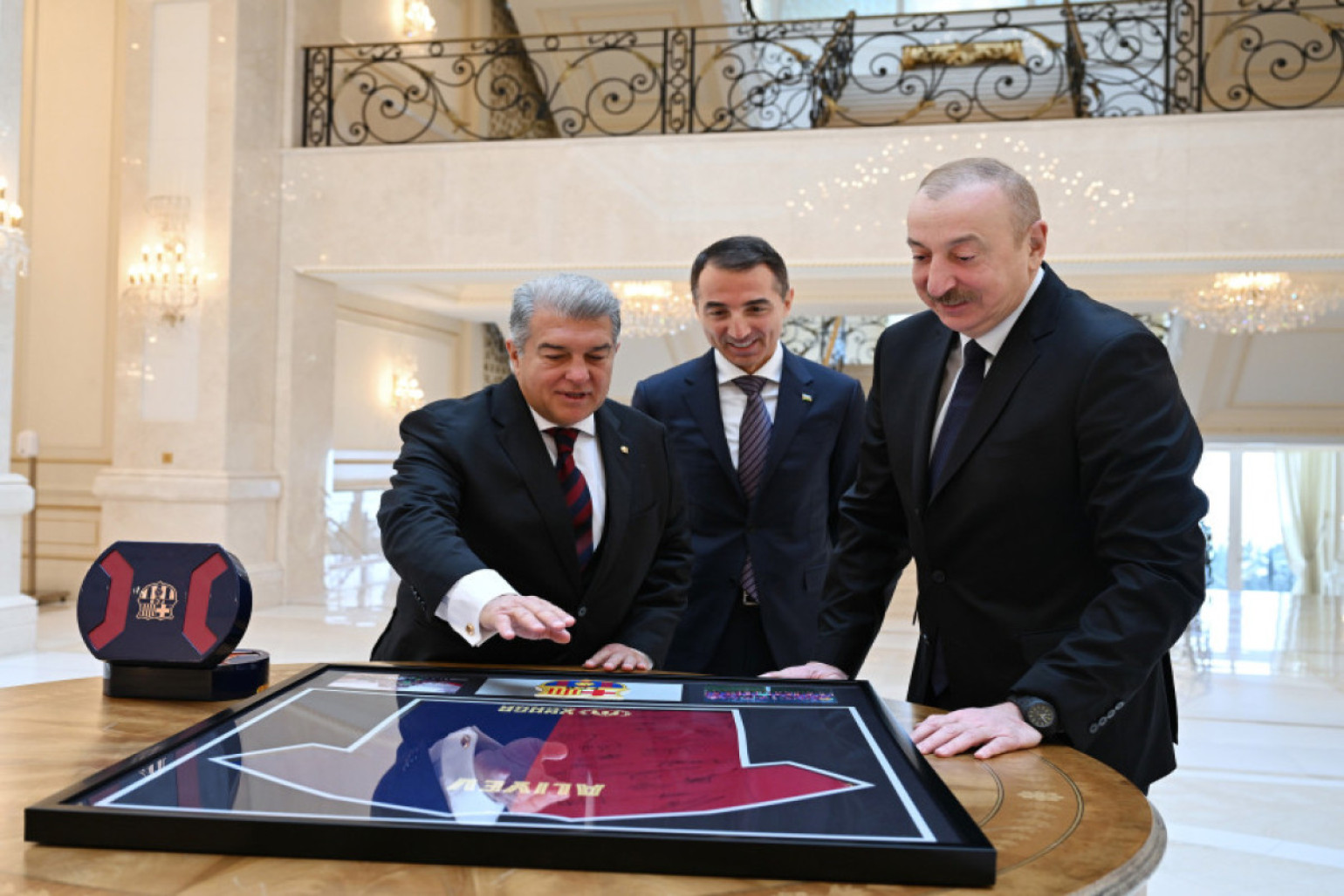 «Բարսելոնա»-ի ակադեմիա պետք է բացվեր Հայաստանում. ինչպե՞ս պատահեց, որ ակադեմիան բացվում է Բաքվում․ մարկետոլոգ