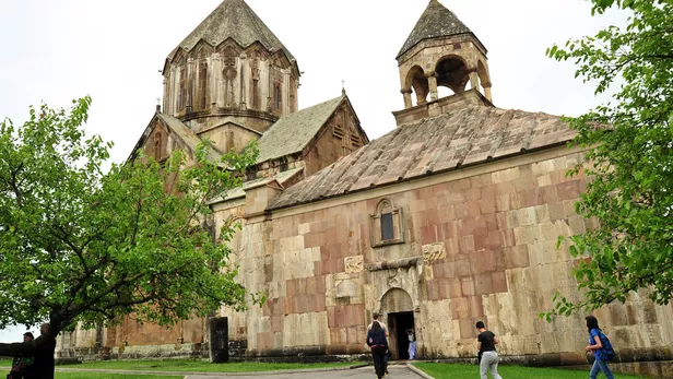  Ադրբեջանի վերահսկողության տակ գտնվող ԼՂ տարածքներում հայկական հուշարձաններն ու մշակութային ժառանգությունը անհետանում է և ոչնչանում. Le Figaro