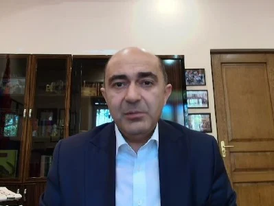 Այս շարժումը Փաշինյանին և ՔՊ-ին շատ ուժեղացրեց, Սրբազան ջան, ինչո՞ւ ես դու արդարացնում այսօրվա ընդդիմության խաբեությունը.Մարուքյան